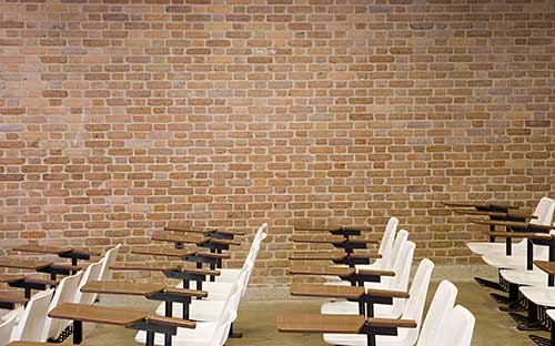贵州省成人高考报名时间在几月?可以报哪些专业? 贵州省成人高考报名时间在几月?可以报哪些专业?