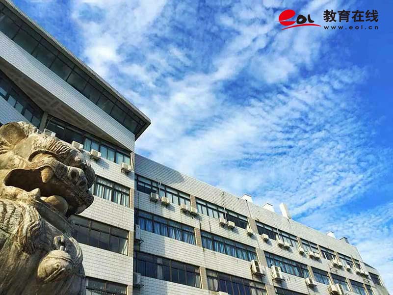 湖南师范大学继续教育学院校园风光