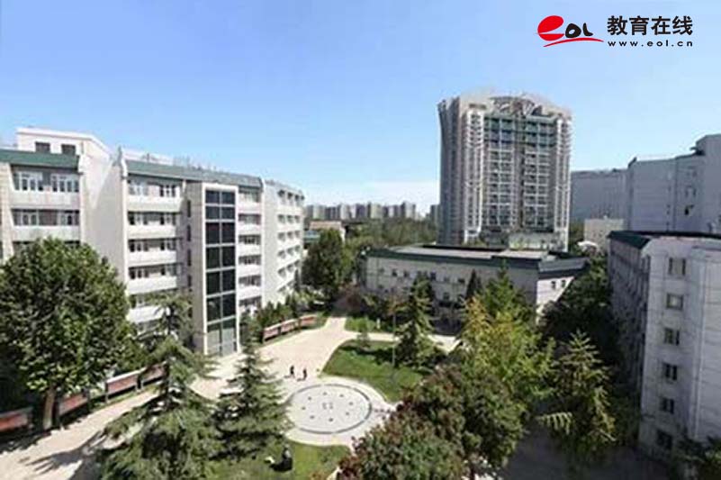 北京青年政治学院校园风光