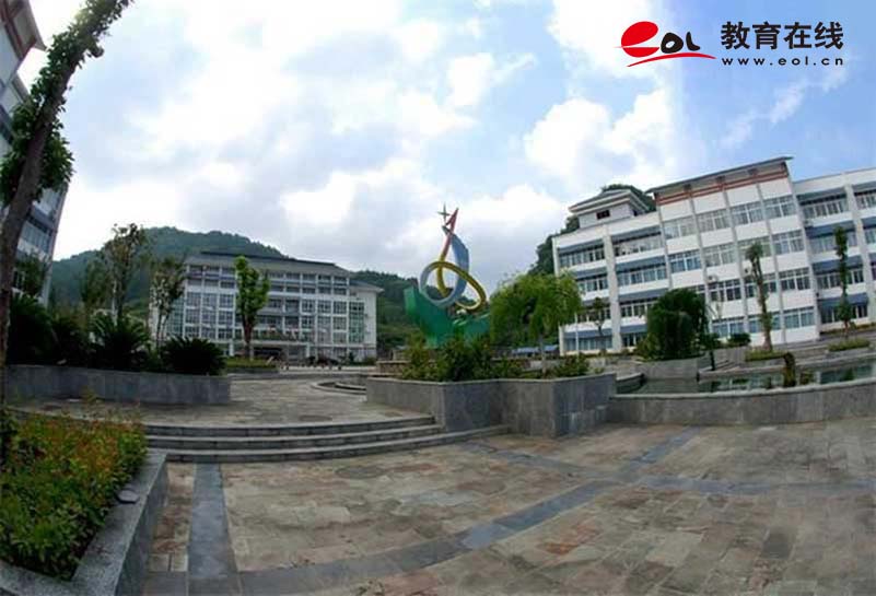学校校园风光