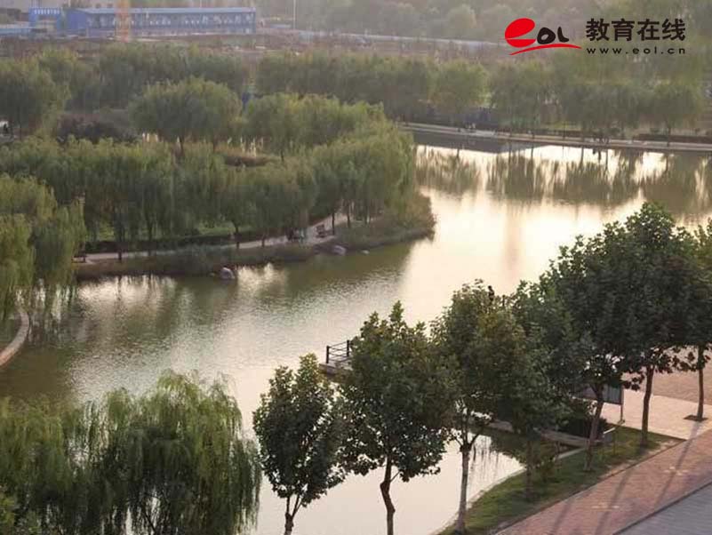 学校校园风光