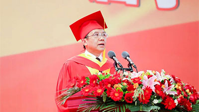 李清彪