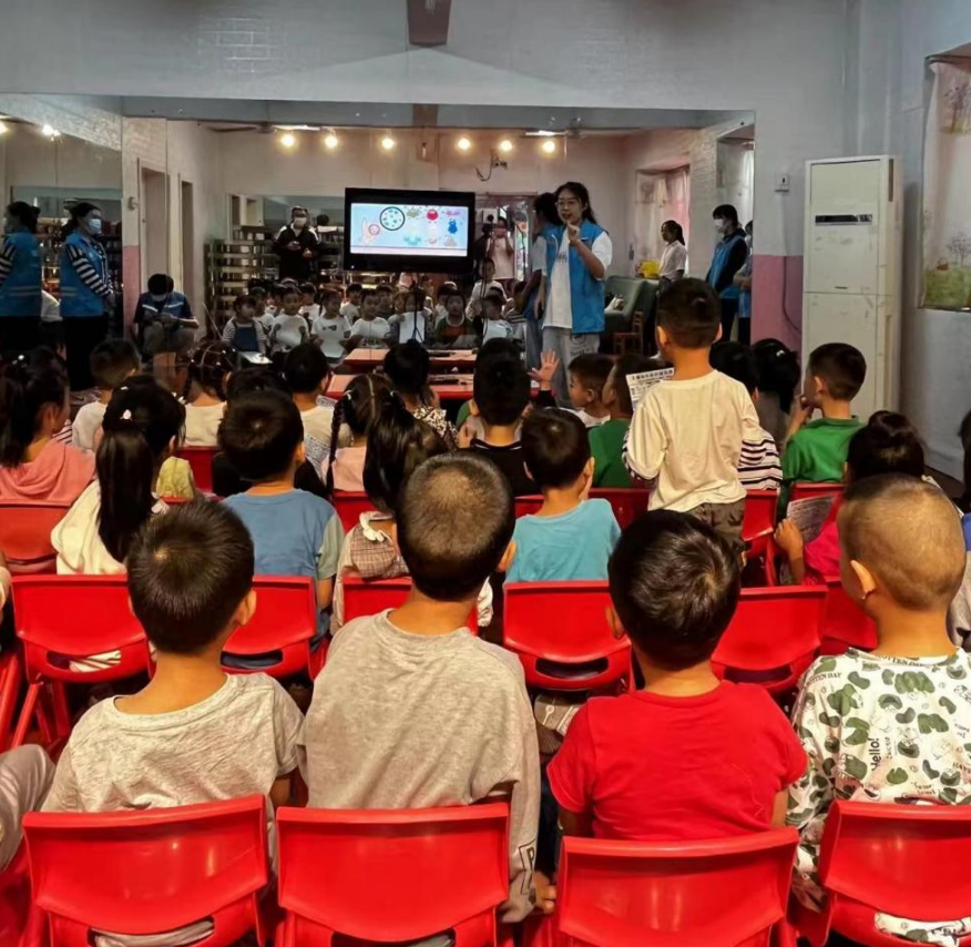 芜湖市社区(科普)大学开展幼儿环保科普活动 芜湖市社区(科普)大学开展幼儿环保科普活动