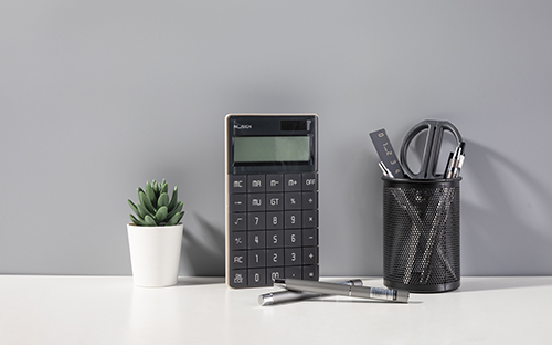 加拿大本科留学费用 加拿大本科留学费用