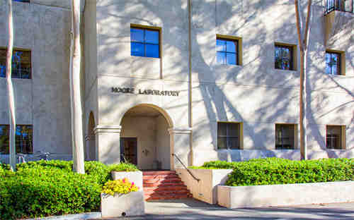 加州理工学院